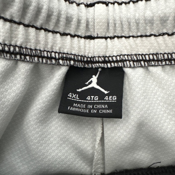 Jordan Shorts 4XL - Picture 4 of 6
